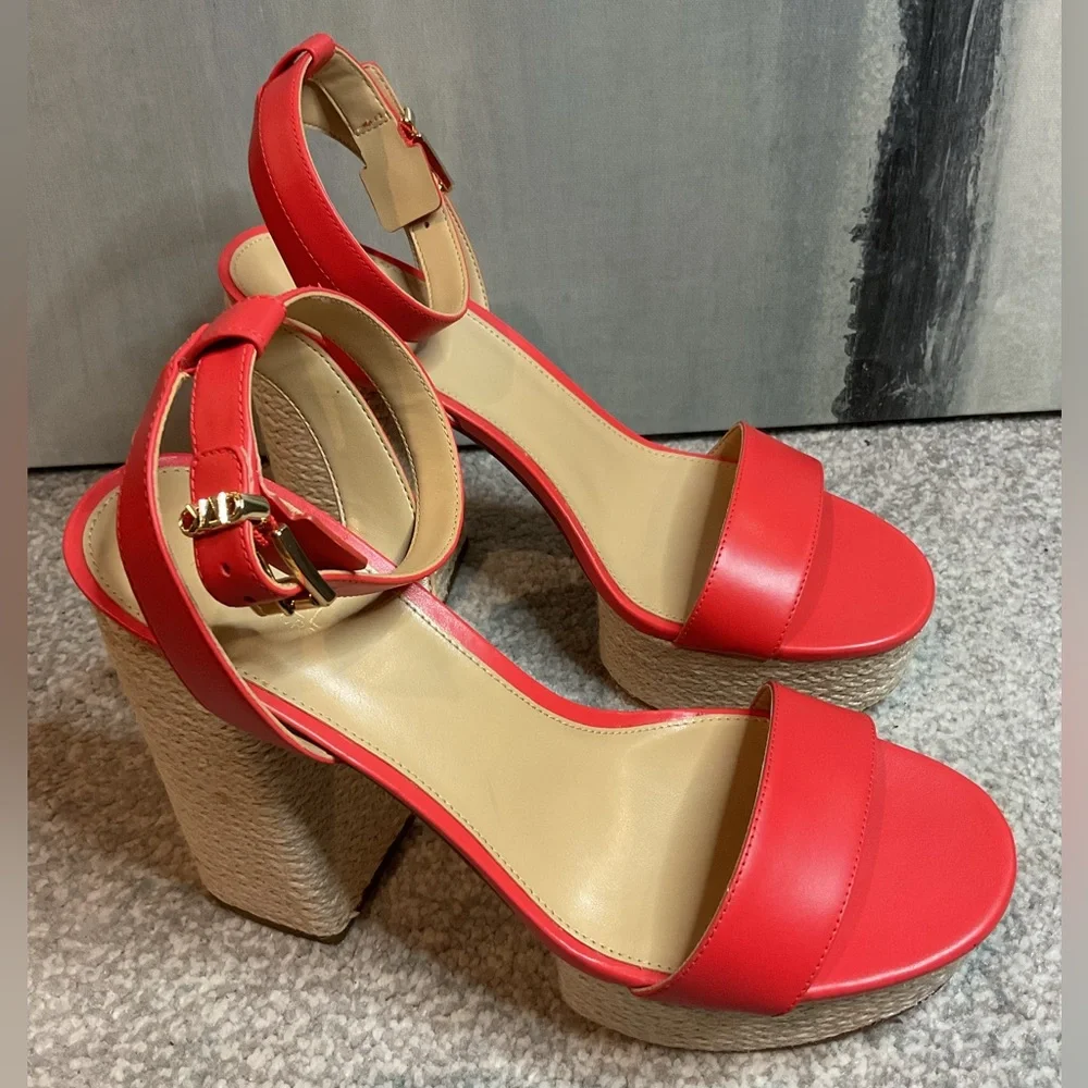 Michael Kors Ashton Spiced Coral Leather Platform Sandals (NIB)